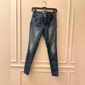 American Eagle Outfitters Women's Dark Blue Skinny Jeans